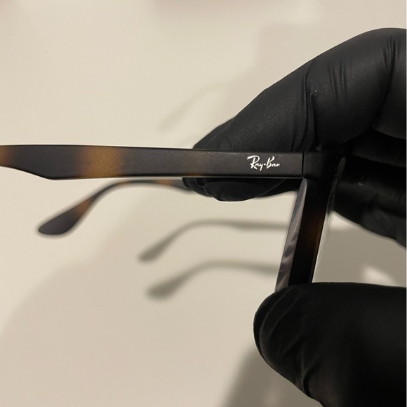 RayBan Eyeglass Frames RB 7046 5365 / 51-18-140 EXCELLENT CONDITION / WITH CASE - Picture 10 of 12